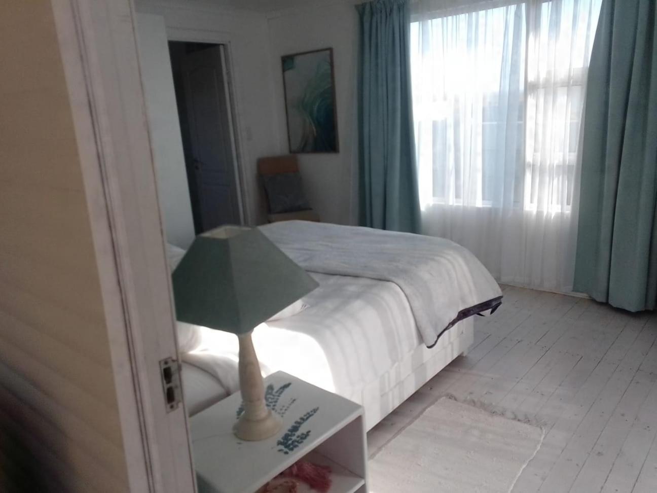 Coco De Mer - Self Catering Log 2 Ламбертс-Бей Экстерьер фото